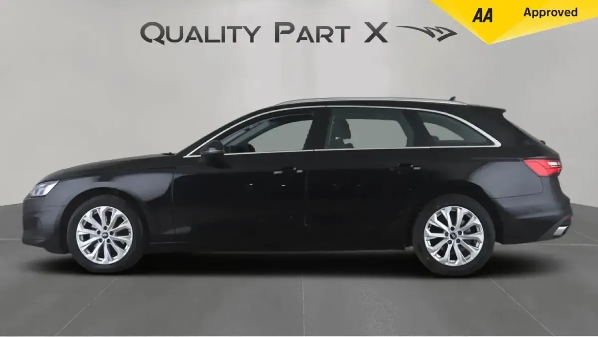 Używany Audi A4 Comfort 163 KM (119 kW) 2021 Czarny Kombi