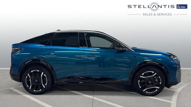 Used Peugeot e-3008 GT 152 kW (207 HP) 2025 Blue SUV