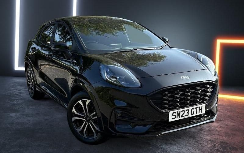 Black Used 2023 Ford Puma ST-Line Hatchback | £19,999 (Fair price) - Image 1/4