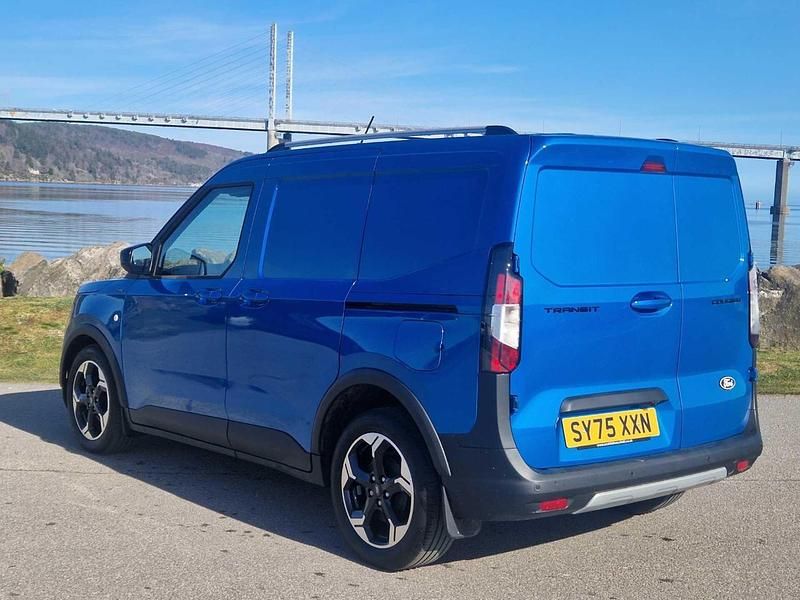 Used Ford Transit Active 99 HP (72 kW) 2025 Blue