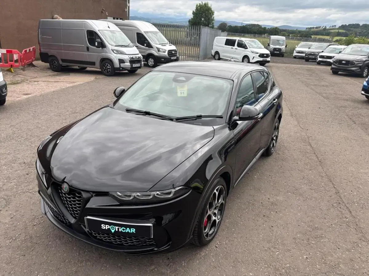 Used Alfa Romeo Tonale Veloce 158 HP (116 kW) 2025 Black SUV