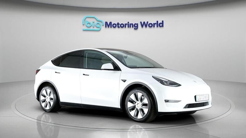 Used 2022 Tesla Model Y SUV | £26,011 (Fair price) - Image 1/4