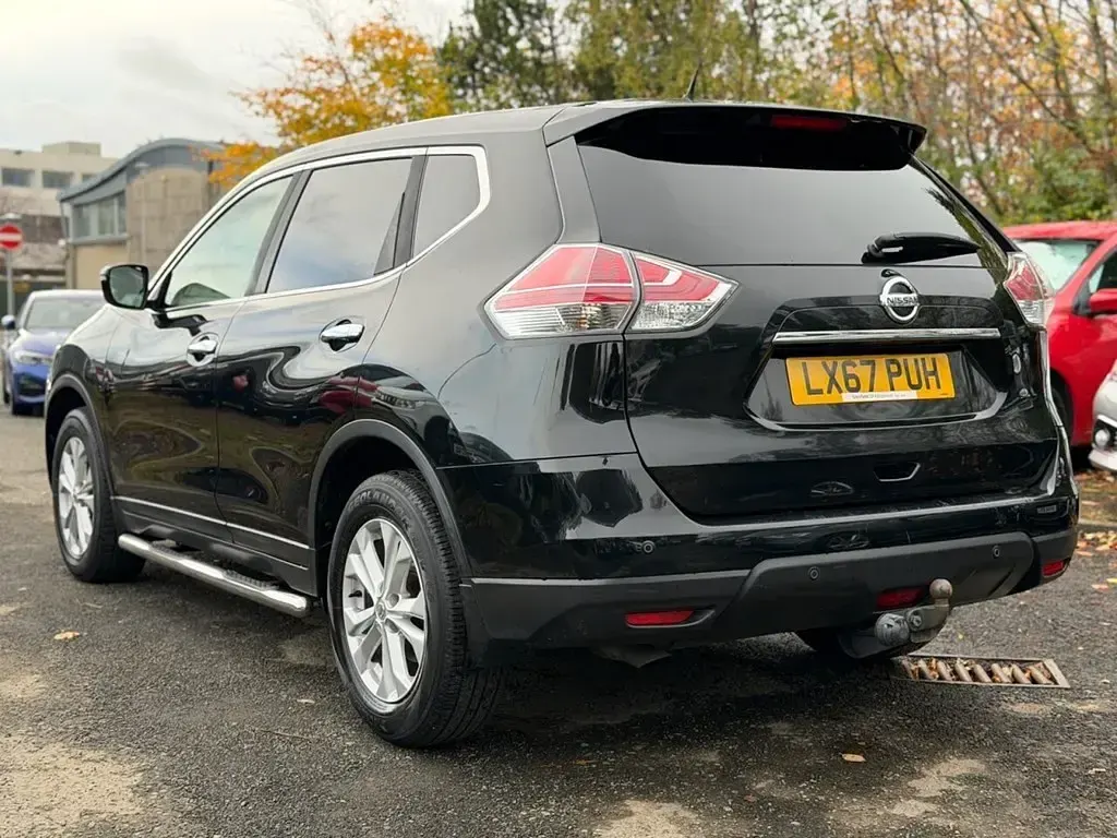 Used Nissan X-Trail Acenta 130 HP (95 kW) 2017 Black SUV
