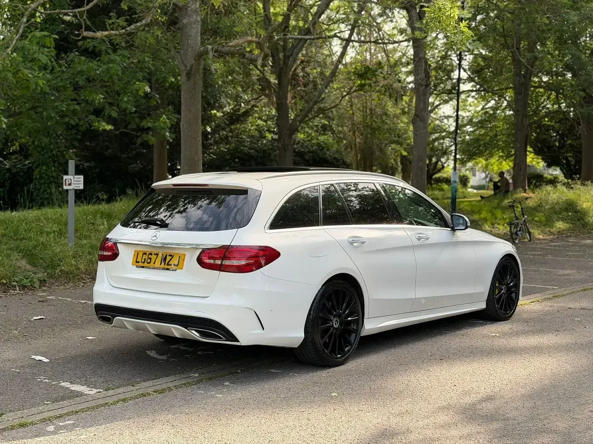 Used Mercedes C220 AMG Line Premium 2017 White Estate