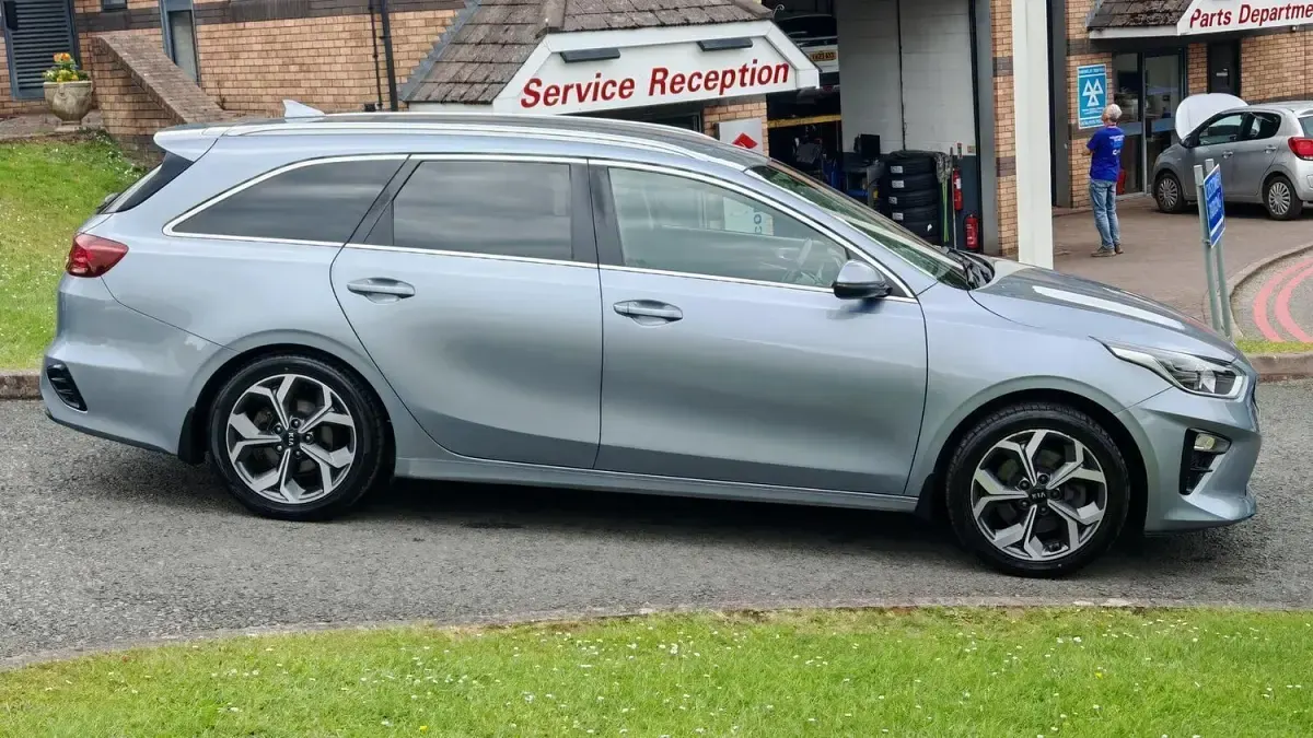 Used Kia Ceed 2020 Silver Hatchback