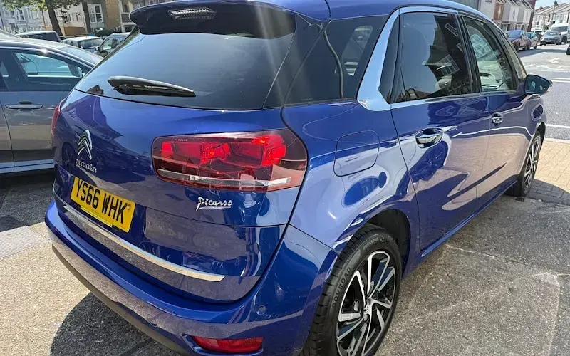 Used Citroën C4 Picasso Flair 120 HP (88 kW) 2016 Blue MPV