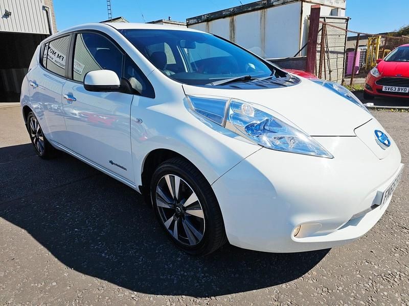 Usado Nissan Leaf Tekna 80 kW (109 HP) 2015 Branco Citadino