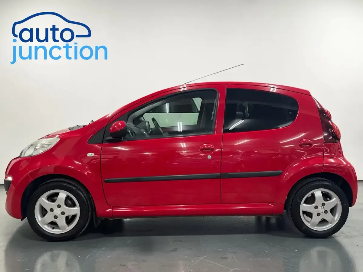 Used Peugeot 107 Allure 2013 Red Hatchback