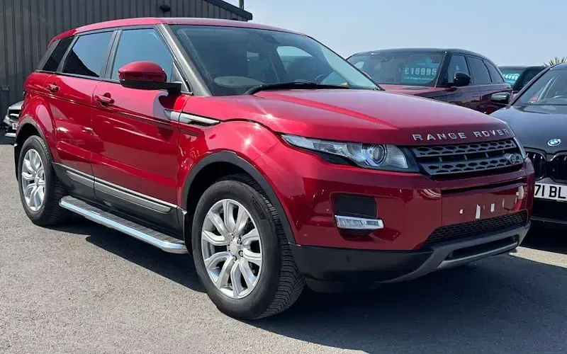 Used Land Rover Range Rover evoque Pure 190 HP (139 kW) 2015 Hatchback
