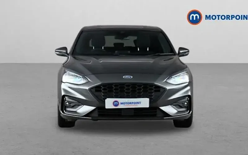Used Ford Focus ST-Line 125 HP (91 kW) 2020 Grey Hatchback