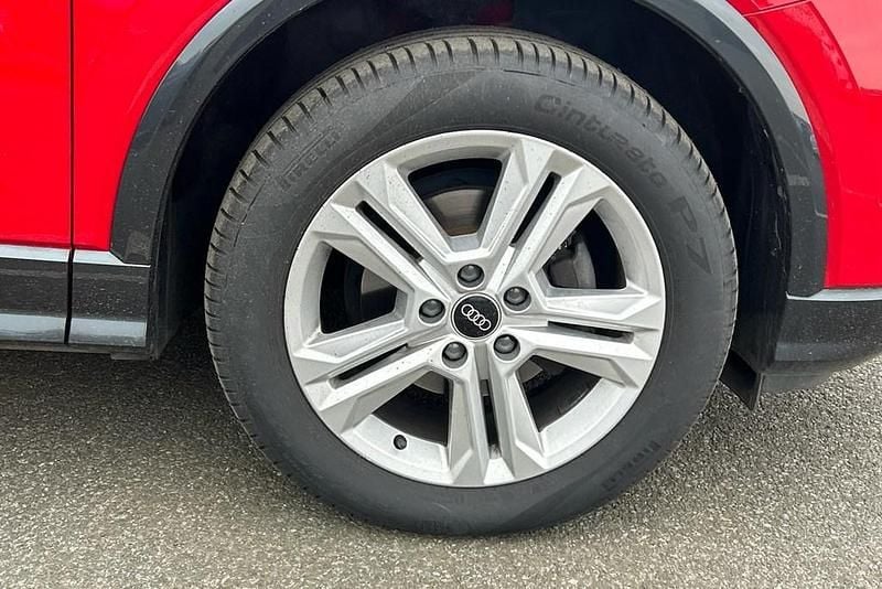 Used Audi Q2 Sport 150 HP (110 kW) 2022 Red SUV