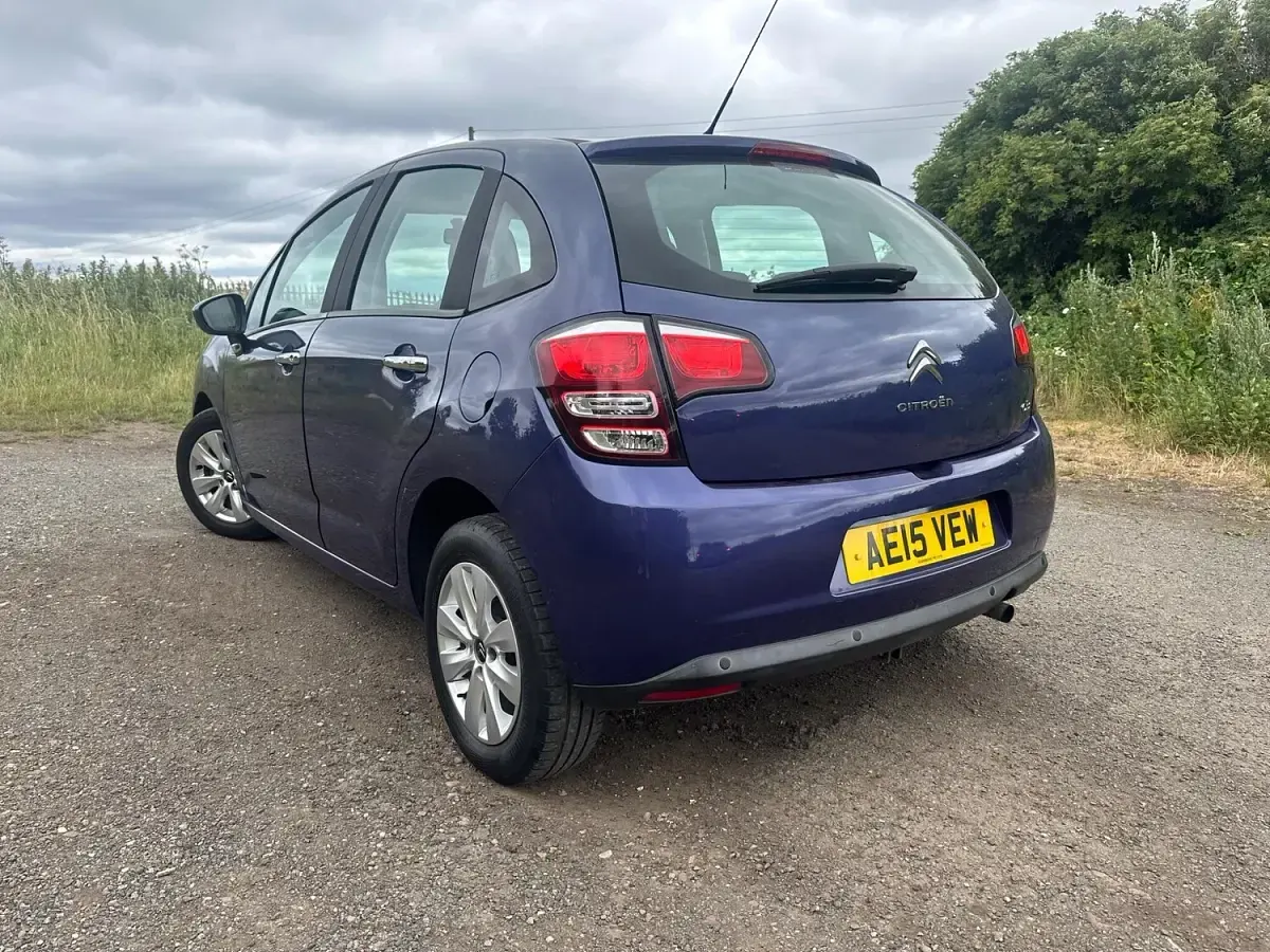 Used Citroën C3 PureTech 82 HP (60 kW) 2015 Blue Hatchback