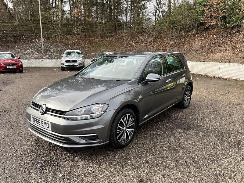 Begagnad VW Golf VII SE 2018 Grå Halvkombi