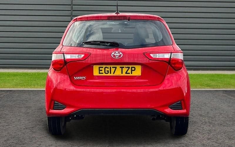 Used Toyota Yaris 111 HP (81 kW) 2020 Hatchback