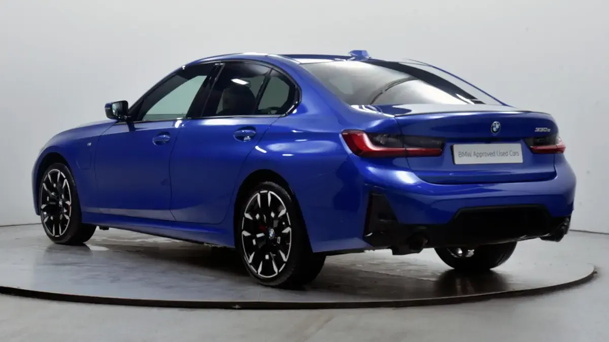Used BMW 330 M Sport 288 HP (211 kW) 2026 Blue
