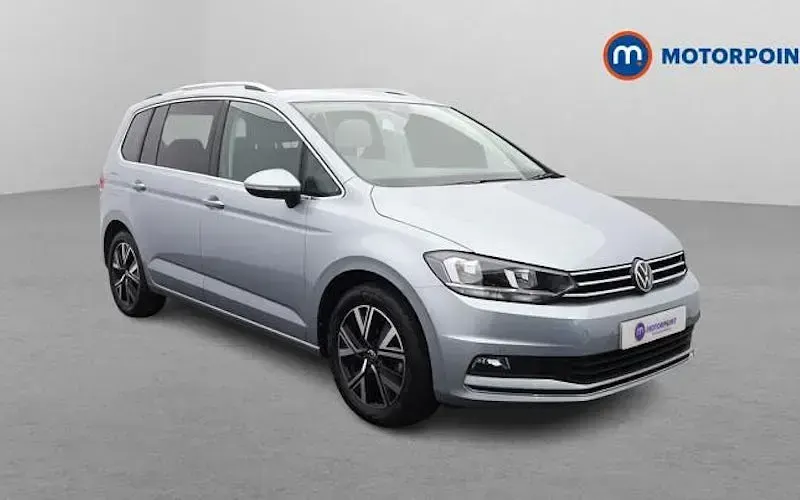 Used VW Touran SEL 150 HP (110 kW) 2025 MPV