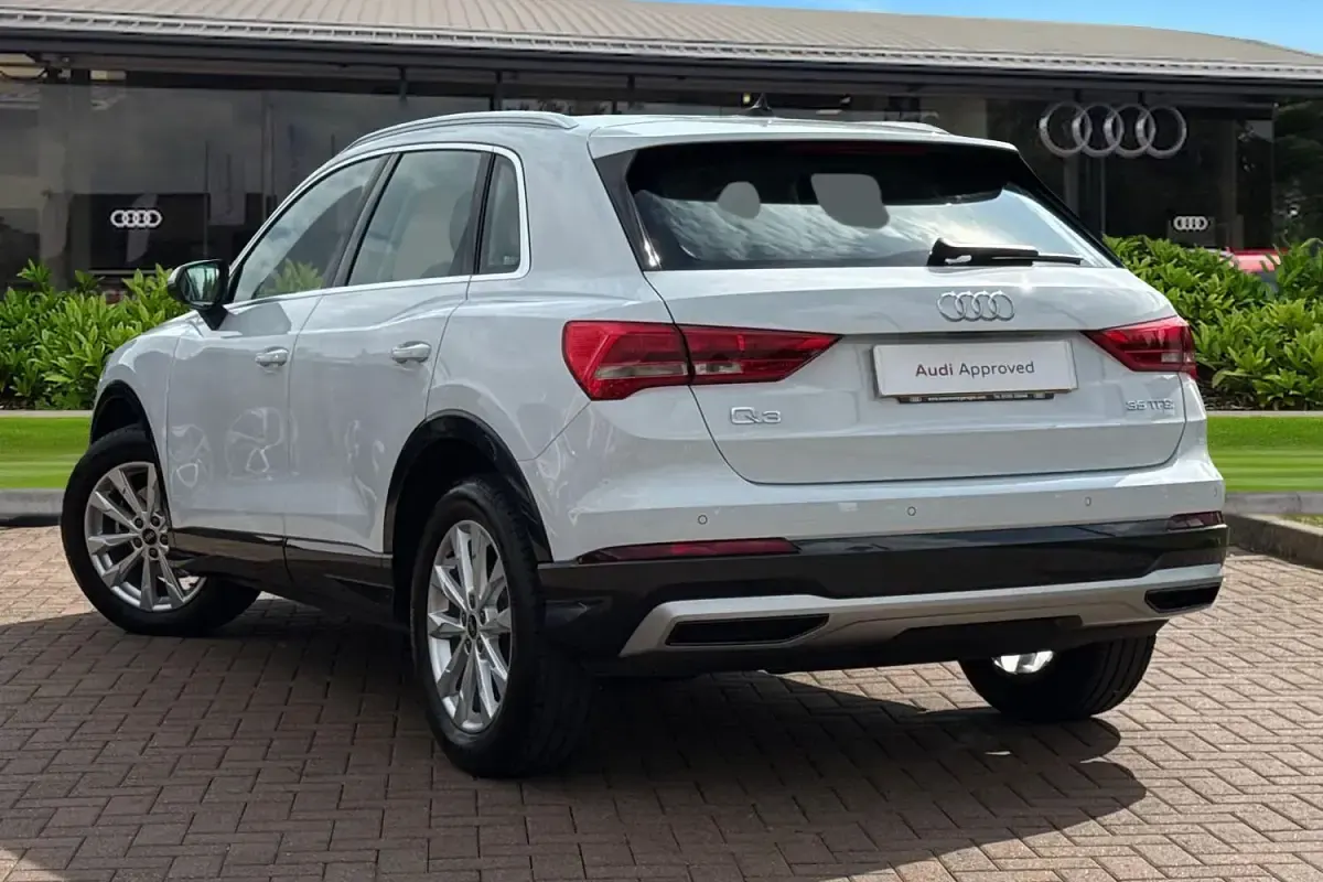 Usado Audi Q3 Sport 150 CV (110 kW) 2025 Blanco SUV