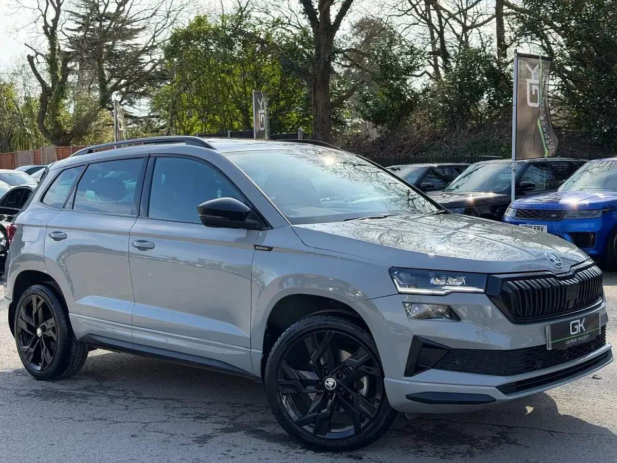 Used Skoda Karoq SportLine 150 HP (110 kW) 2024 SUV