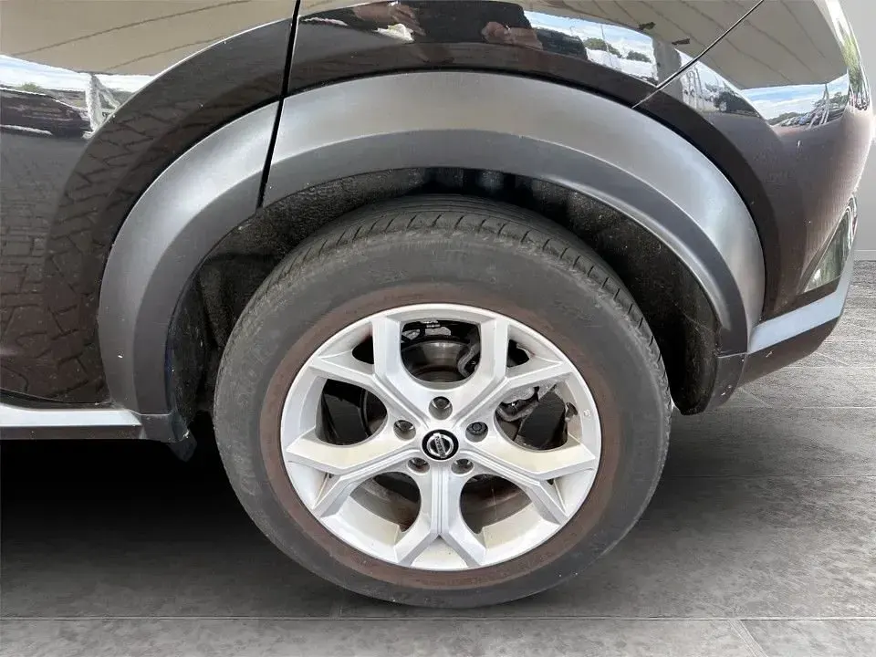 Used Nissan Juke N-Connecta 117 HP (86 kW) 2019 Black SUV