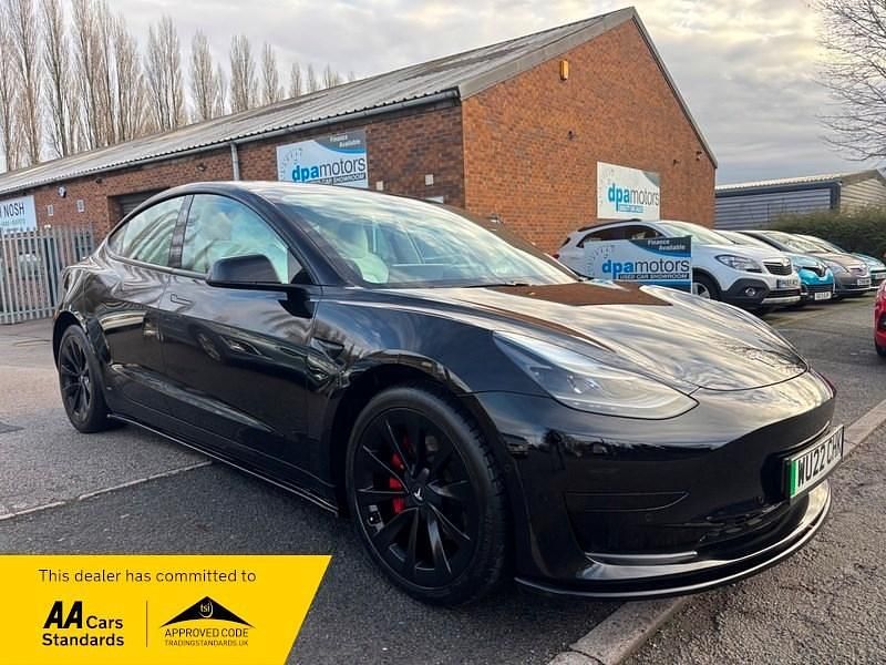 Black Used 2022 Tesla Model 3 Standard Range Plus Sedan | £18,495 (A bit pricey) - Image 1/4