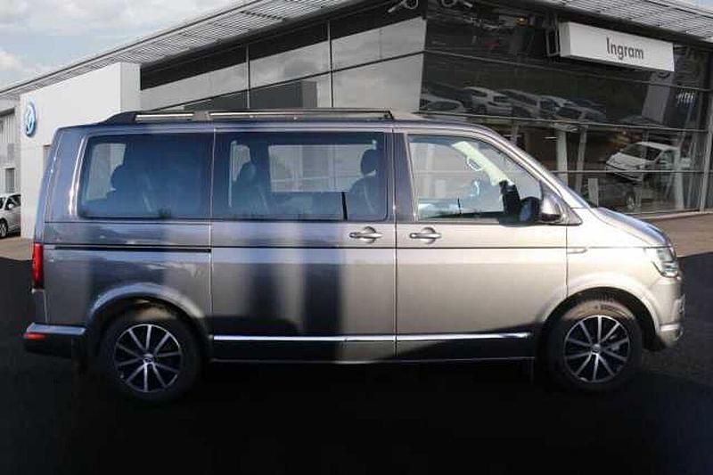 Used VW Caravelle Executive 199 HP (146 kW) 2021 Grey MPV