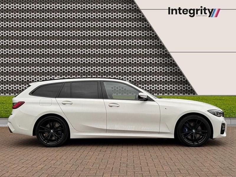 Used BMW 320 M Sport 184 HP (135 kW) 2021 White Estate