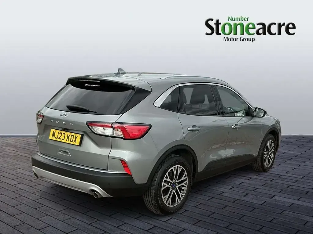 Used Ford Kuga Titanium 150 HP (110 kW) 2023 Silver SUV