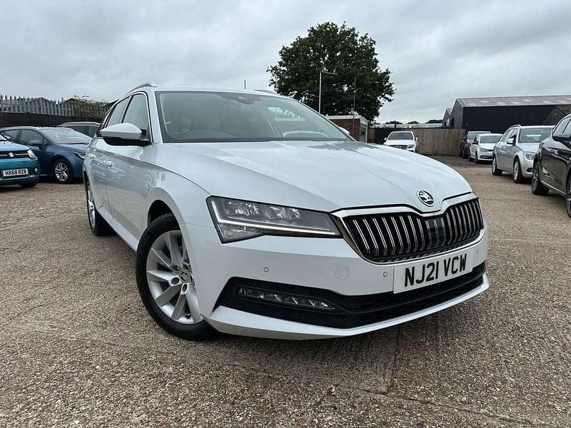 White Used 2021 Skoda Superb SE Technology Estate | £14,821 (Fair price) - Image 1/4