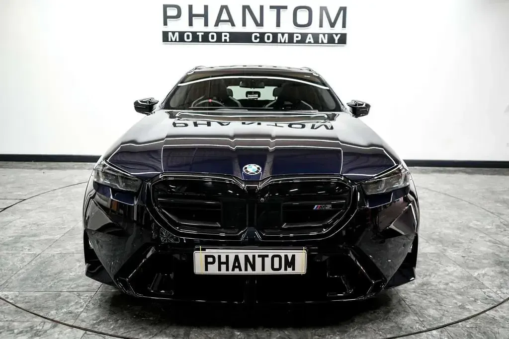 Used BMW M5 Comfort Edition 727 HP (534 kW) 2025 Black Estate