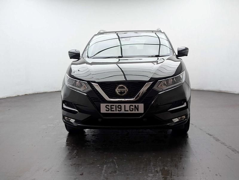 Used Nissan Qashqai N-Connecta 140 HP (102 kW) 2019 Black SUV