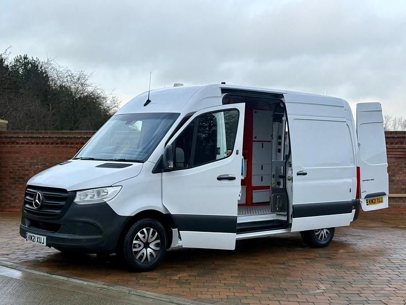 Used Mercedes Sprinter 2021 White Van
