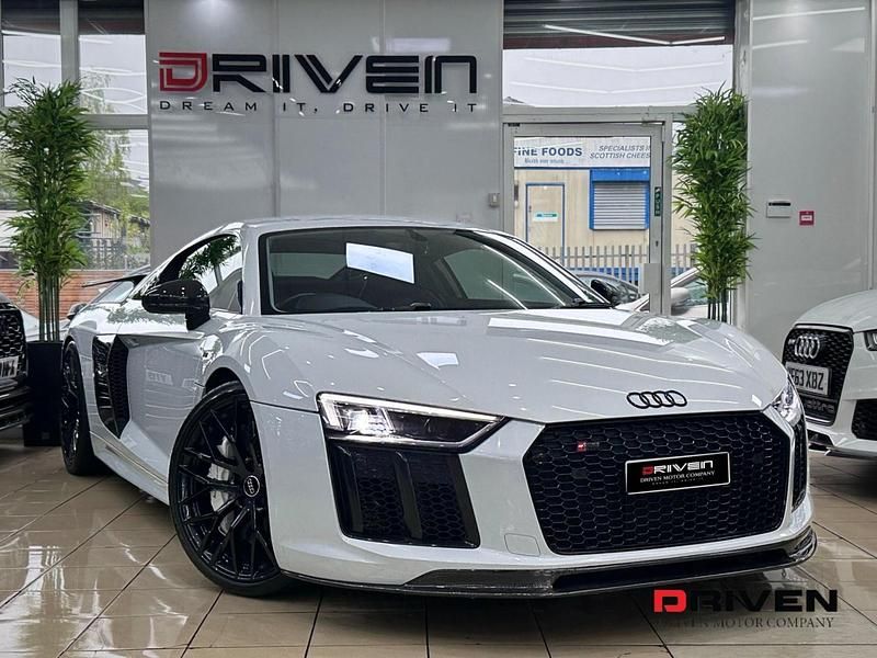 Grey Used 2015 Audi R8 Coupé Design Coupe | £74,995 (Good price) - Image 1/4