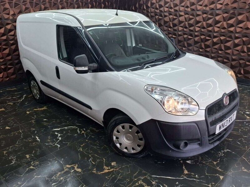 White Used 2013 Fiat Doblò MPV | £3,499 (A bit pricey) - Image 1/4