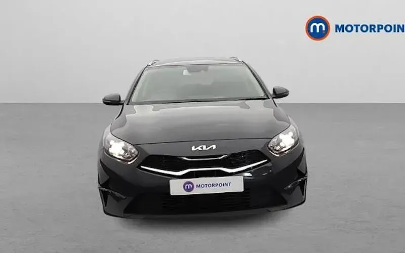 Used Kia Ceed Sportswagon 160 HP (117 kW) 2021 Brown Estate