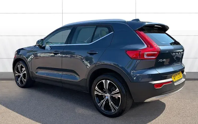 Used Volvo XC40 Inscription 197 HP (144 kW) 2021 SUV
