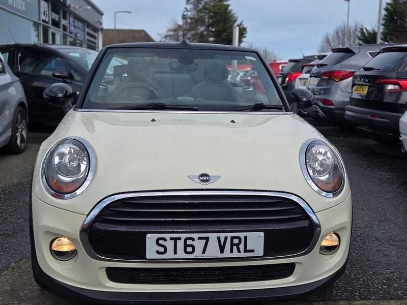 Used Mini Cooper Cabriolet 136 HP (100 kW) 2017 White Cabriolet