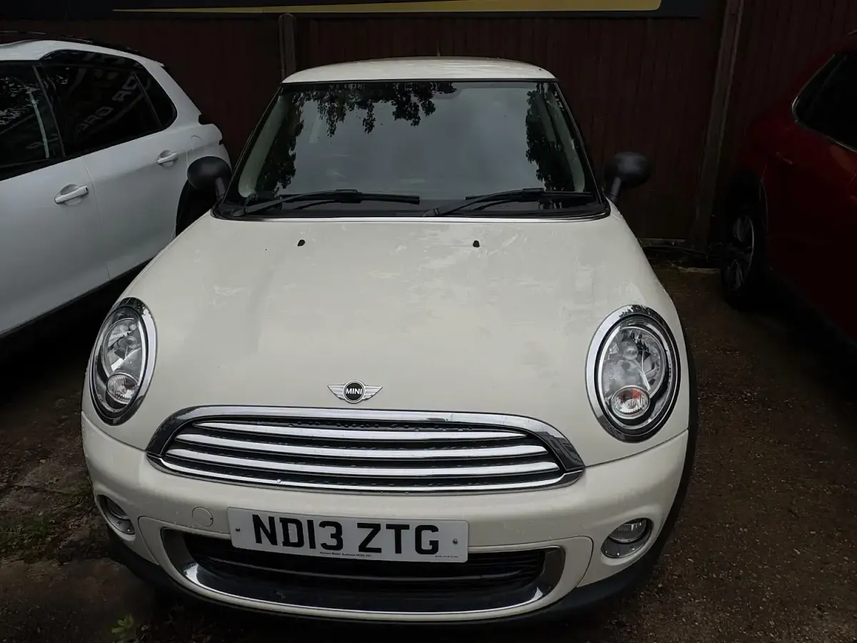 Used Mini ONE Hatch 2013 White Hatchback