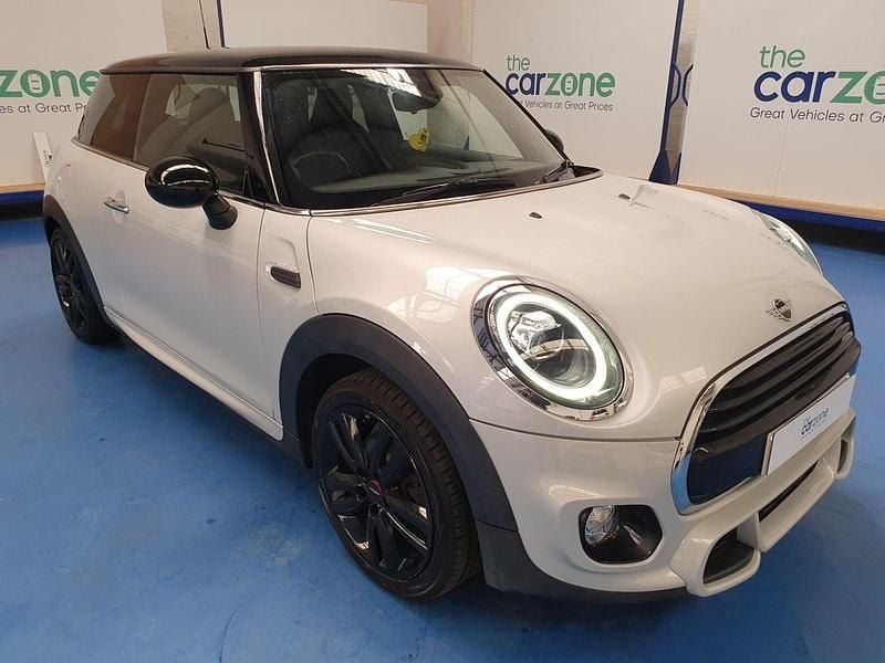 Silver Used 2019 Mini Cooper Hatch Hatchback | £12,499 (Fair price) - Image 1/4