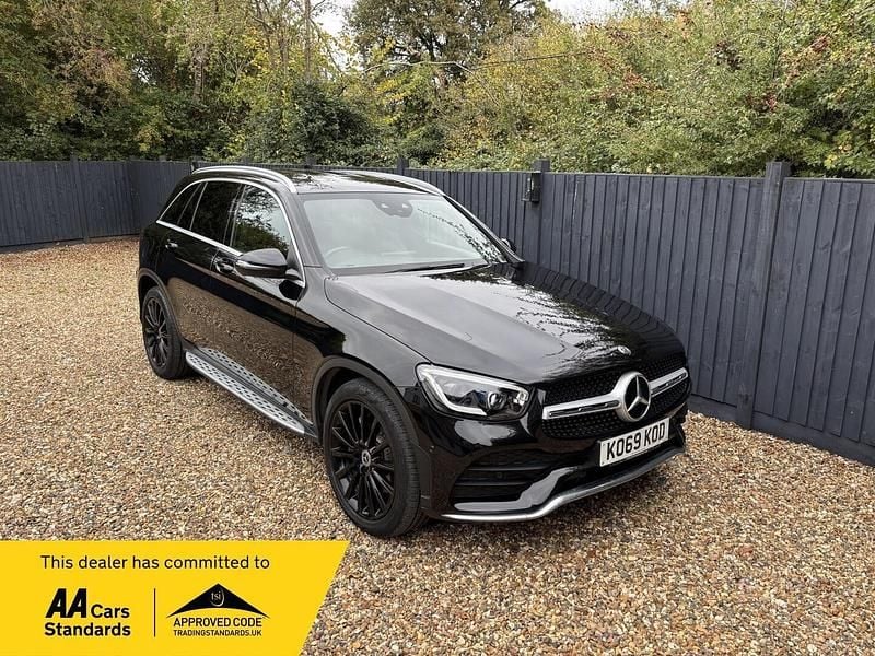 Black Used 2020 Mercedes GLC300 AMG Line Premium Estate | £21,995 (Super price) - Image 1/4