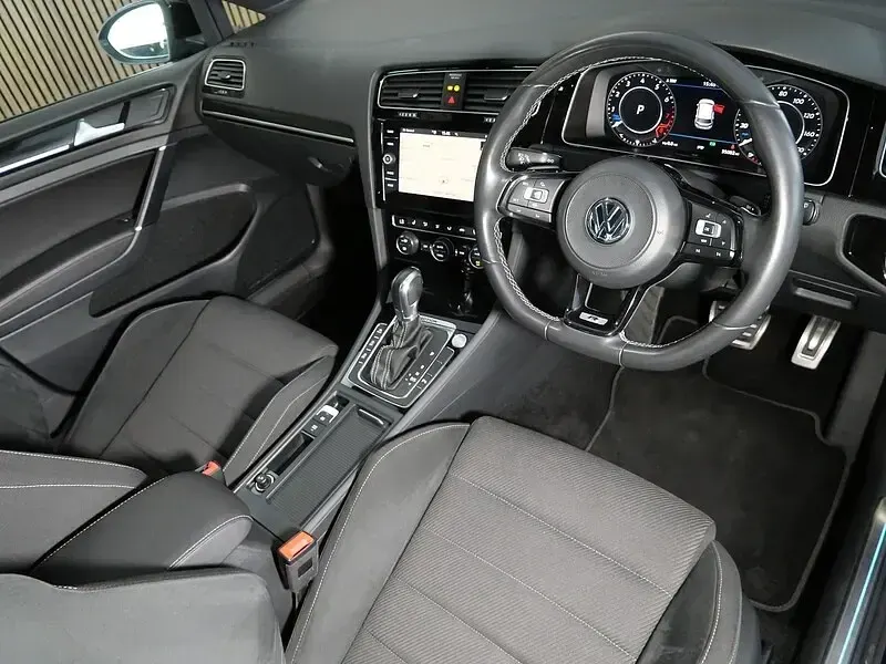 Used VW Golf VII R 2019 Blue Hatchback