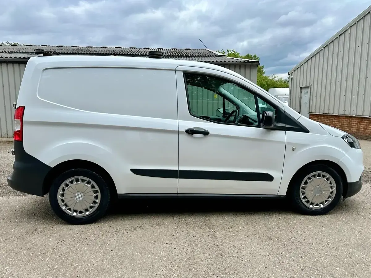 Used Ford Transit 2019 White Van