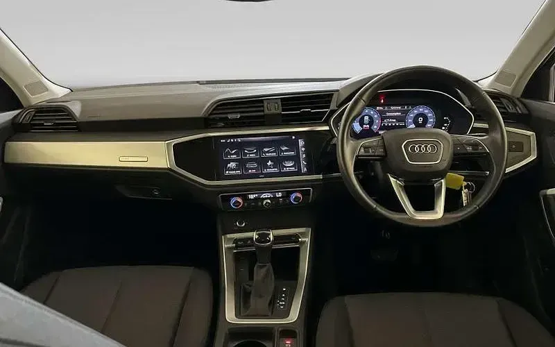 Used Audi Q3 Performance 150 HP (110 kW) 2023 Black SUV