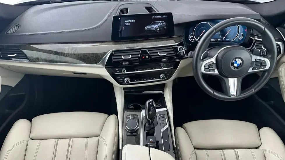 Used BMW 520 M Sport 192 HP (141 kW) 2018 Blue Estate