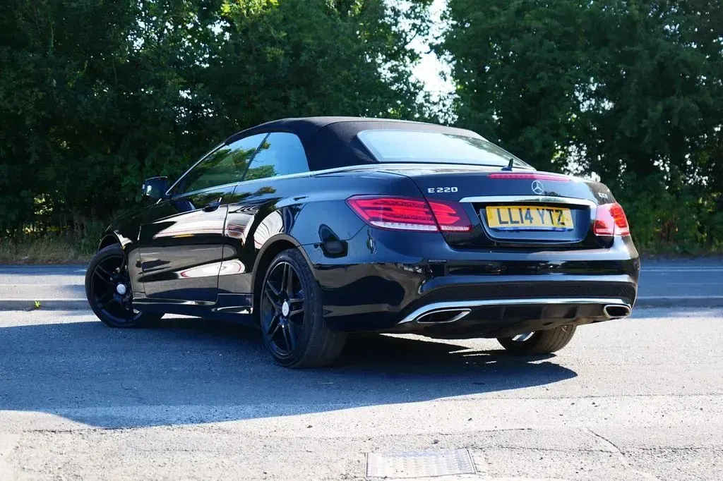 Used Mercedes E220 AMG 170 HP (125 kW) 2014 Black Cabriolet
