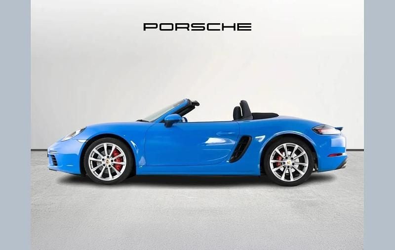 Used Porsche Boxster 344 HP (253 kW) 2022 Blue Cabriolet