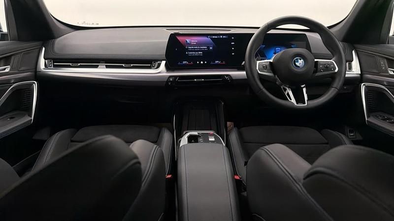 Used BMW iX1 M Sport 147 kW (201 HP) 2025 Blue SUV