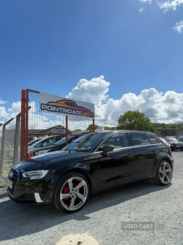 Usado Audi A3 Sport 150 HP (110 kW) 2017 Preto Citadino