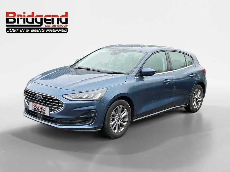 Used Ford Focus Titanium 2023 Blue Hatchback