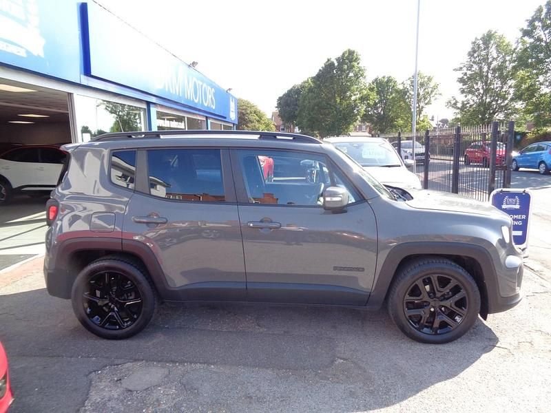 Used Jeep Renegade Night Eagle 120 HP (88 kW) 2020 Grey SUV