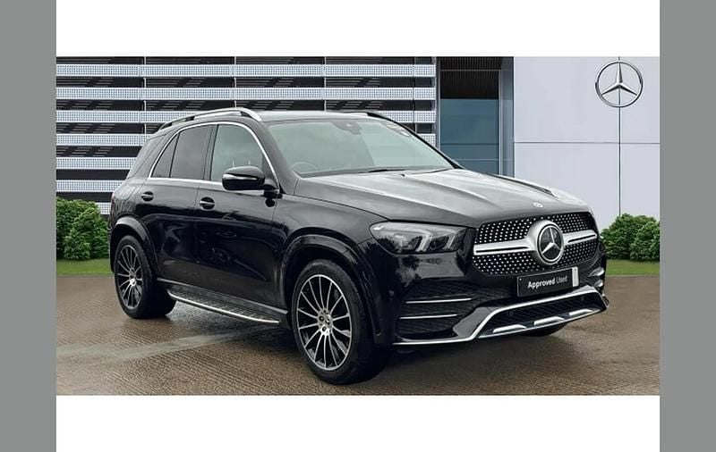 Black Used 2022 Mercedes GLE400 AMG line SUV | £47,540 (Fair price) - Image 1/4